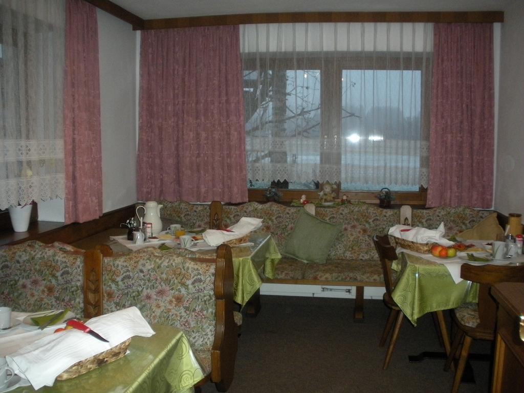Haus Margit Appartement Kössen Buitenkant foto