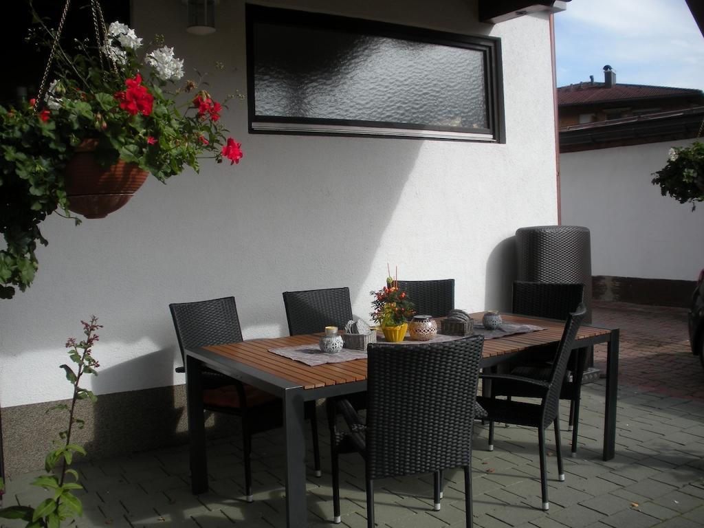 Haus Margit Appartement Kössen Buitenkant foto