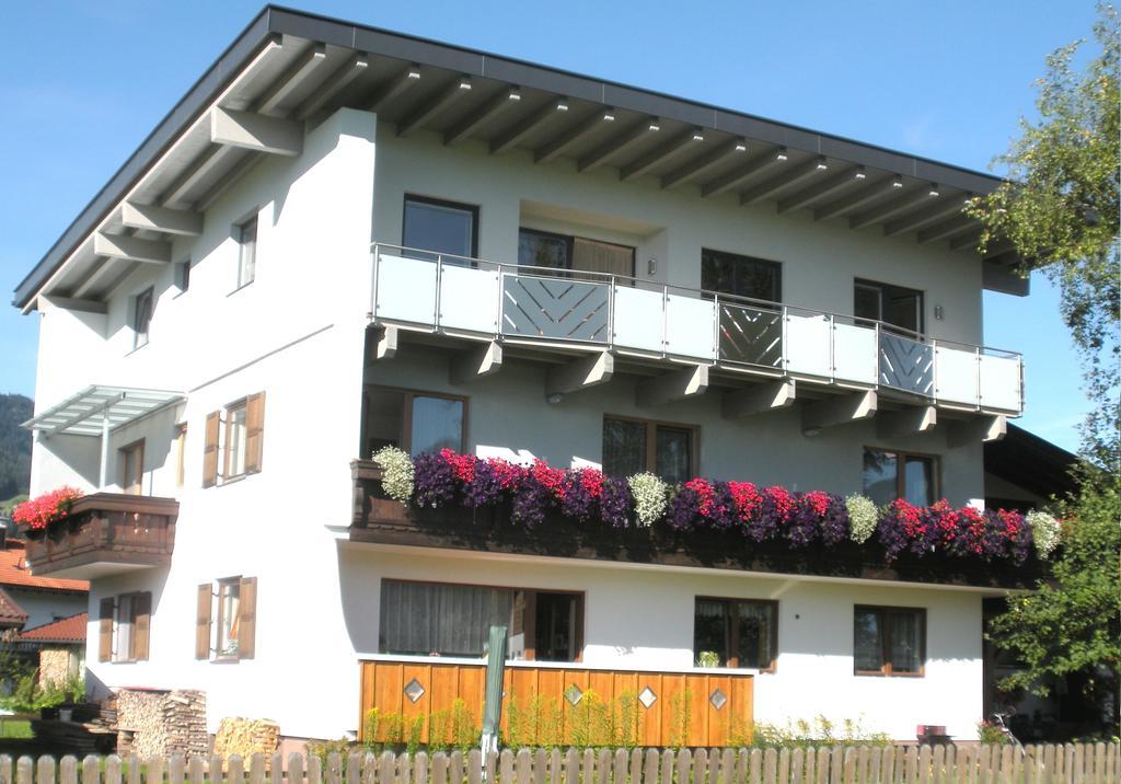Haus Margit Appartement Kössen Buitenkant foto