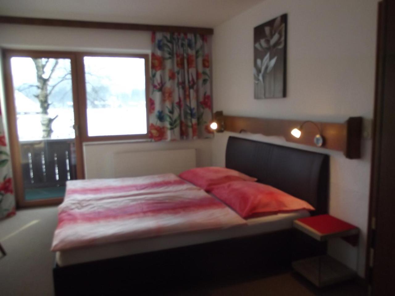 Haus Margit Appartement Kössen Buitenkant foto
